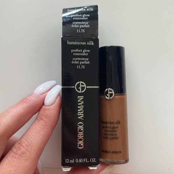 NIB 11.75 Giorgio Armani Perfect Glow Concealer - Picture 5 of 7